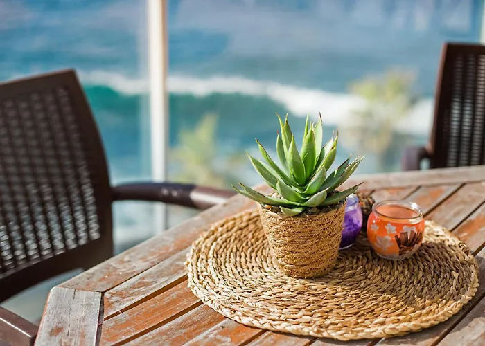 The Wave House - Seaside Haven 아파트 *